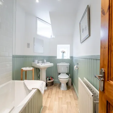 3 Bed In Windermere Oc-Lr044 *